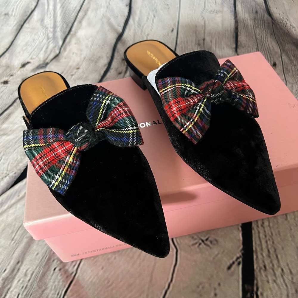Intentionally Blank velvet bow mules
